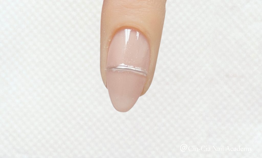 トップジェルを塗る